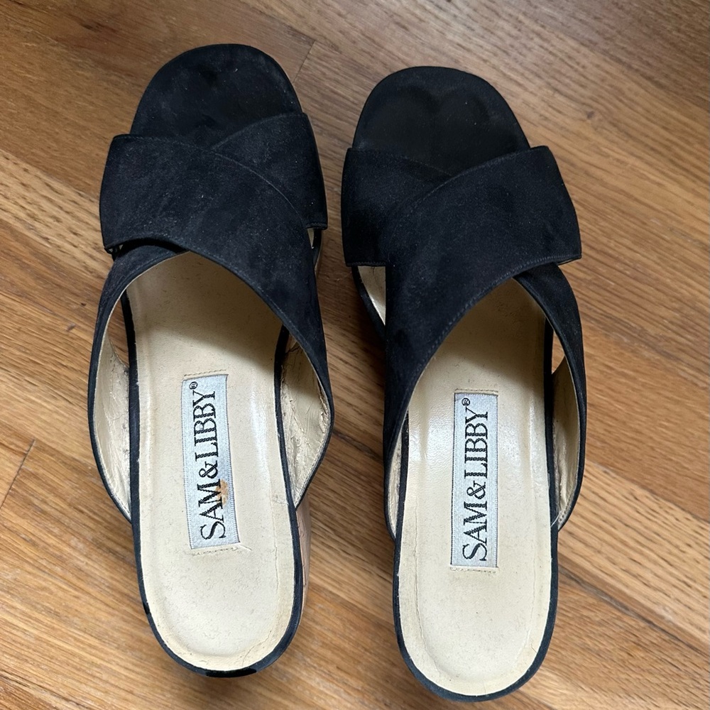 Sam & Libby Platform wedge Sandal woman’s size 8 black criss cross leather upper